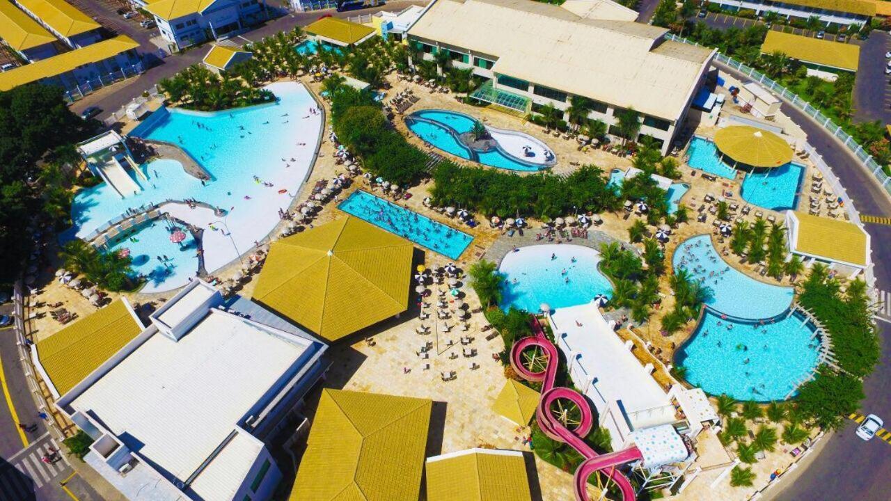 Lacqua Diroma Park E Acomodacao Калдас Новас Екстериор снимка